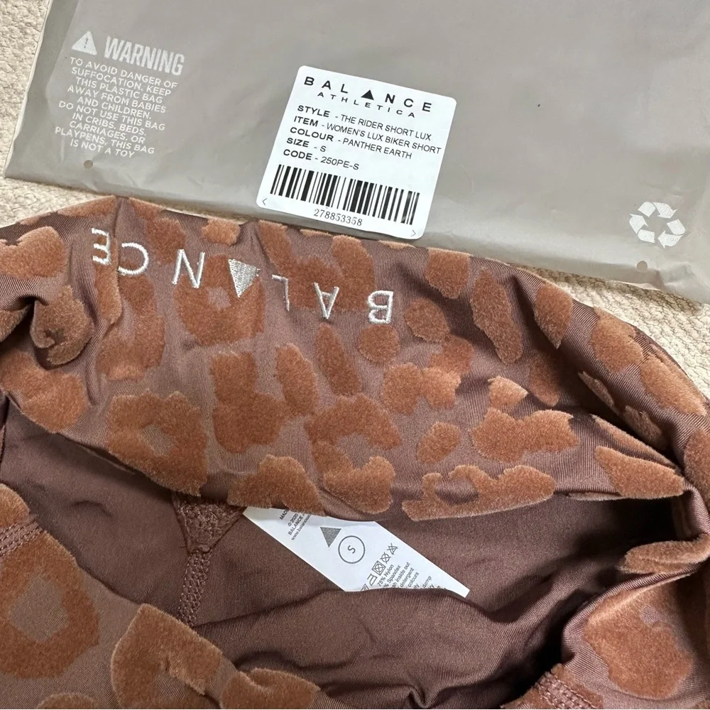 Balance Athletica (now Vitality) Brown Panther Lux Rider Biker Shorts Small S - Picture 5 of 5